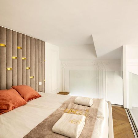 Vip Jacuzzi Luxury Apartment บูดาเปสต์ ภายนอก รูปภาพ
