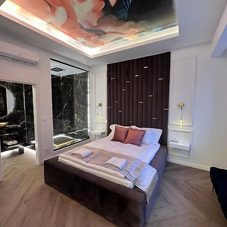 Vip Jacuzzi Luxury Apartment บูดาเปสต์ ภายนอก รูปภาพ