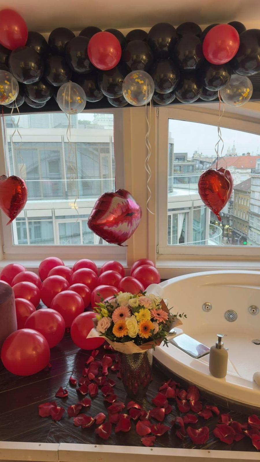 Vip Jacuzzi Luxury Apartment บูดาเปสต์ ภายนอก รูปภาพ