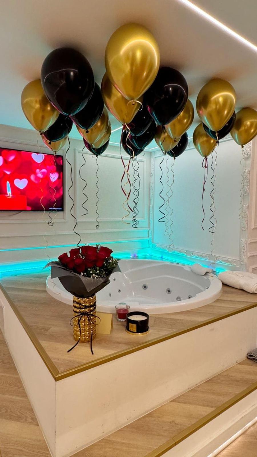 Vip Jacuzzi Luxury Apartment บูดาเปสต์ ภายนอก รูปภาพ